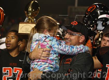 Thumbnail 1 in Gilmer vs. Henderson (UIL 3A Division 2 Quarterfinal Playoff) photogallery.