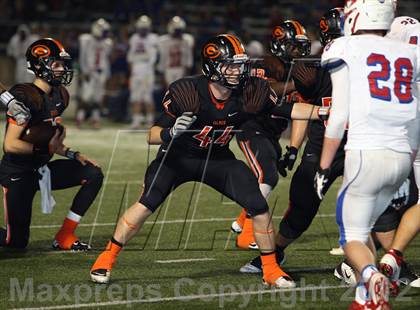 Thumbnail 3 in Gilmer vs. Henderson (UIL 3A Division 2 Quarterfinal Playoff) photogallery.