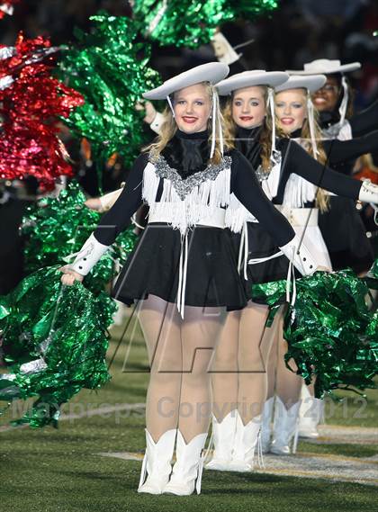 Thumbnail 1 in Gilmer vs. Henderson (UIL 3A Division 2 Quarterfinal Playoff) photogallery.