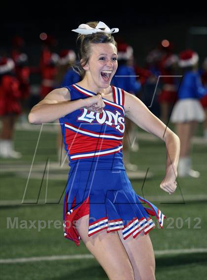 Thumbnail 3 in Gilmer vs. Henderson (UIL 3A Division 2 Quarterfinal Playoff) photogallery.