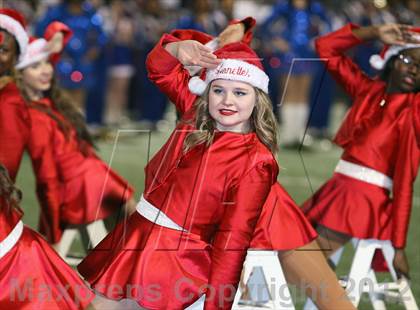 Thumbnail 2 in Gilmer vs. Henderson (UIL 3A Division 2 Quarterfinal Playoff) photogallery.
