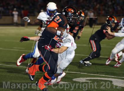 Thumbnail 1 in Gilmer vs. Henderson (UIL 3A Division 2 Quarterfinal Playoff) photogallery.