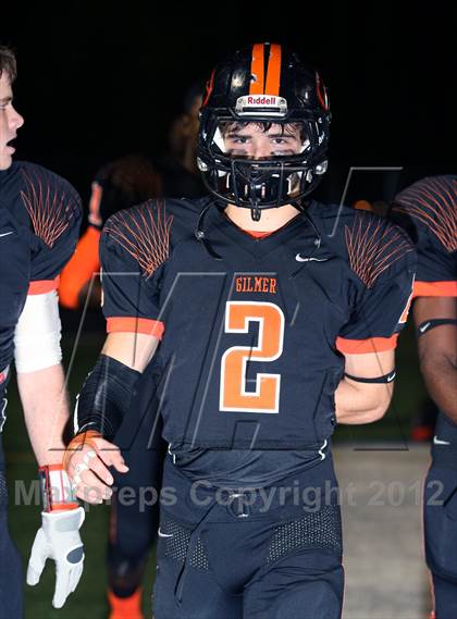 Thumbnail 2 in Gilmer vs. Henderson (UIL 3A Division 2 Quarterfinal Playoff) photogallery.