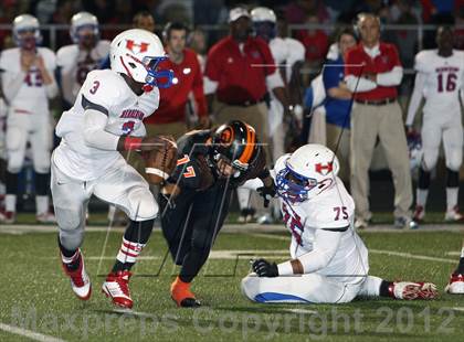 Thumbnail 2 in Gilmer vs. Henderson (UIL 3A Division 2 Quarterfinal Playoff) photogallery.