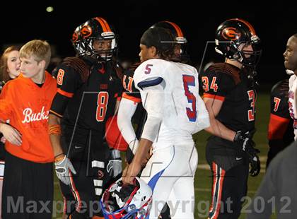 Thumbnail 2 in Gilmer vs. Henderson (UIL 3A Division 2 Quarterfinal Playoff) photogallery.