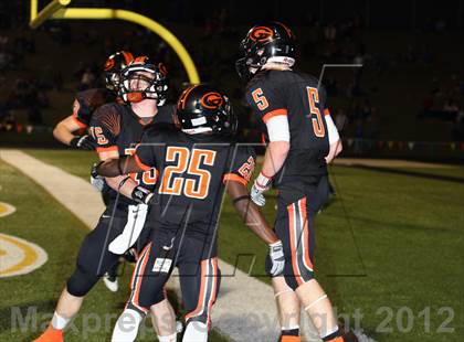 Thumbnail 2 in Gilmer vs. Henderson (UIL 3A Division 2 Quarterfinal Playoff) photogallery.