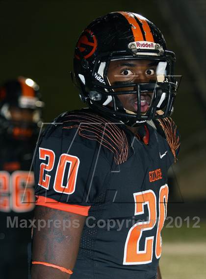 Thumbnail 1 in Gilmer vs. Henderson (UIL 3A Division 2 Quarterfinal Playoff) photogallery.