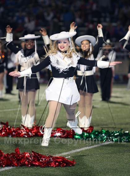 Thumbnail 3 in Gilmer vs. Henderson (UIL 3A Division 2 Quarterfinal Playoff) photogallery.