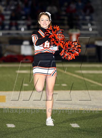 Thumbnail 2 in Gilmer vs. Henderson (UIL 3A Division 2 Quarterfinal Playoff) photogallery.