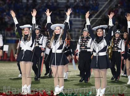 Thumbnail 1 in Gilmer vs. Henderson (UIL 3A Division 2 Quarterfinal Playoff) photogallery.
