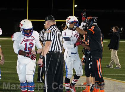 Thumbnail 1 in Gilmer vs. Henderson (UIL 3A Division 2 Quarterfinal Playoff) photogallery.