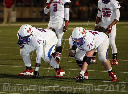 Thumbnail 2 in Gilmer vs. Henderson (UIL 3A Division 2 Quarterfinal Playoff) photogallery.