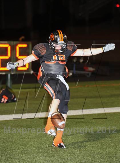 Thumbnail 3 in Gilmer vs. Henderson (UIL 3A Division 2 Quarterfinal Playoff) photogallery.