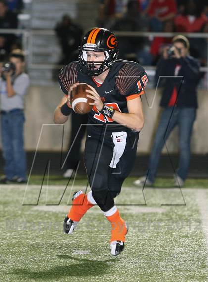 Thumbnail 2 in Gilmer vs. Henderson (UIL 3A Division 2 Quarterfinal Playoff) photogallery.