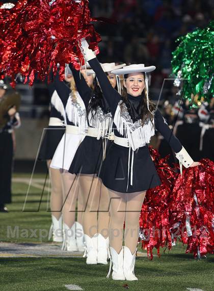 Thumbnail 1 in Gilmer vs. Henderson (UIL 3A Division 2 Quarterfinal Playoff) photogallery.