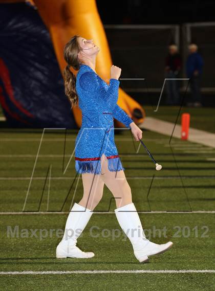 Thumbnail 1 in Gilmer vs. Henderson (UIL 3A Division 2 Quarterfinal Playoff) photogallery.