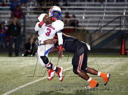 Thumbnail 3 in Gilmer vs. Henderson (UIL 3A Division 2 Quarterfinal Playoff) photogallery.
