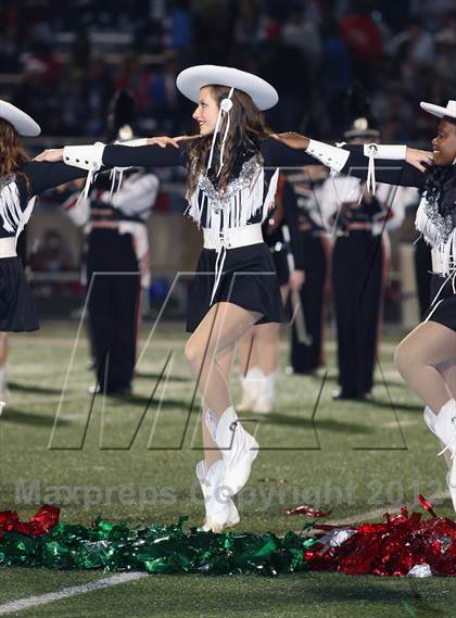 Thumbnail 2 in Gilmer vs. Henderson (UIL 3A Division 2 Quarterfinal Playoff) photogallery.
