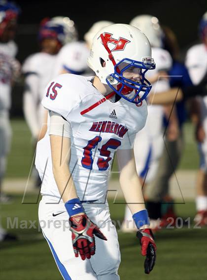 Thumbnail 2 in Gilmer vs. Henderson (UIL 3A Division 2 Quarterfinal Playoff) photogallery.