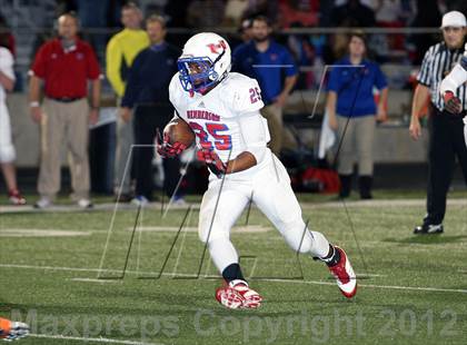 Thumbnail 1 in Gilmer vs. Henderson (UIL 3A Division 2 Quarterfinal Playoff) photogallery.