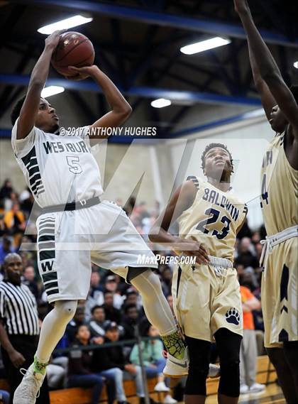 Thumbnail 3 in Westbury vs Baldwin (Section 8 Class AA Semifinal Playoff) photogallery.