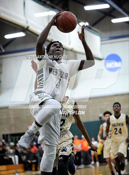 Thumbnail 2 in Westbury vs Baldwin (Section 8 Class AA Semifinal Playoff) photogallery.