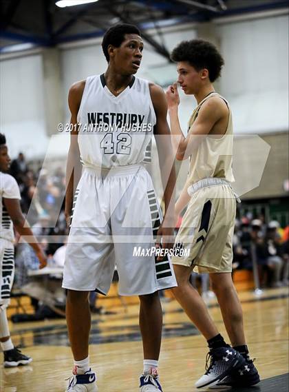 Thumbnail 3 in Westbury vs Baldwin (Section 8 Class AA Semifinal Playoff) photogallery.