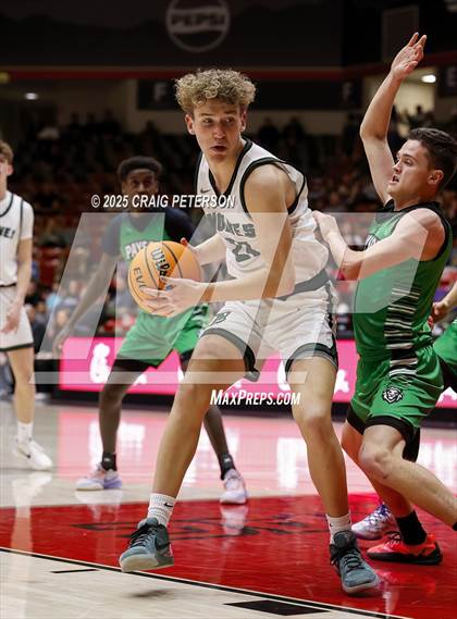 Thumbnail 1 in Payson vs Green Canyon (UHSAA 4A Final) photogallery.