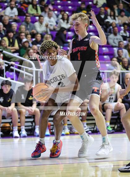 Thumbnail 1 in Timpview vs. Cottonwood (UHSAA 5A Quarterfinal) photogallery.