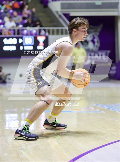 Thumbnail 2 in Timpview vs. Cottonwood (UHSAA 5A Quarterfinal) photogallery.