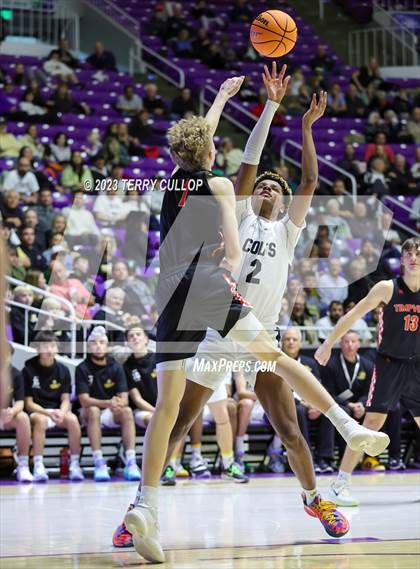 Thumbnail 2 in Timpview vs. Cottonwood (UHSAA 5A Quarterfinal) photogallery.