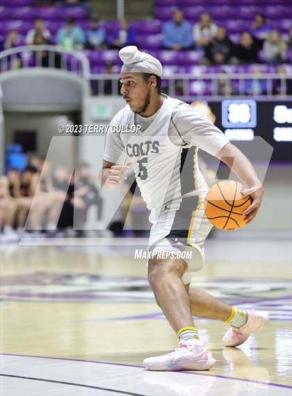 Thumbnail 3 in Timpview vs. Cottonwood (UHSAA 5A Quarterfinal) photogallery.