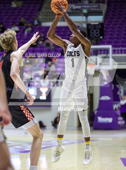 Thumbnail 3 in Timpview vs. Cottonwood (UHSAA 5A Quarterfinal) photogallery.