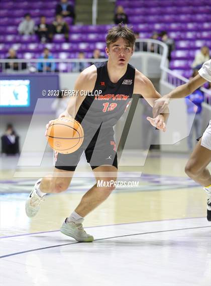 Thumbnail 3 in Timpview vs. Cottonwood (UHSAA 5A Quarterfinal) photogallery.