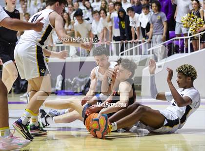 Thumbnail 2 in Timpview vs. Cottonwood (UHSAA 5A Quarterfinal) photogallery.