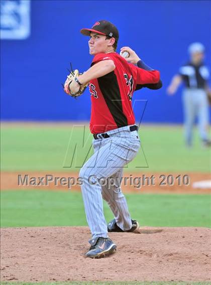 Thumbnail 1 in FACA All-Star Classic (South vs West) photogallery.