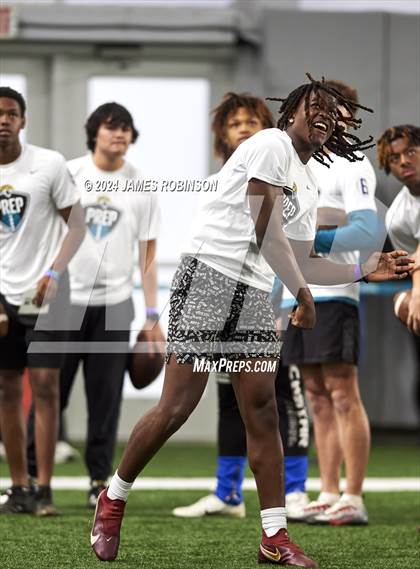 Thumbnail 2 in Jaguars QB Skills Challenge photogallery.
