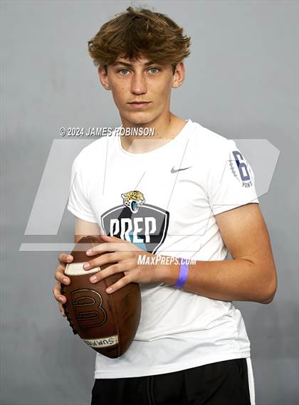 Thumbnail 1 in Jaguars QB Skills Challenge photogallery.