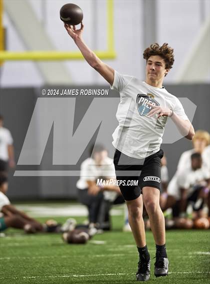 Thumbnail 2 in Jaguars QB Skills Challenge photogallery.