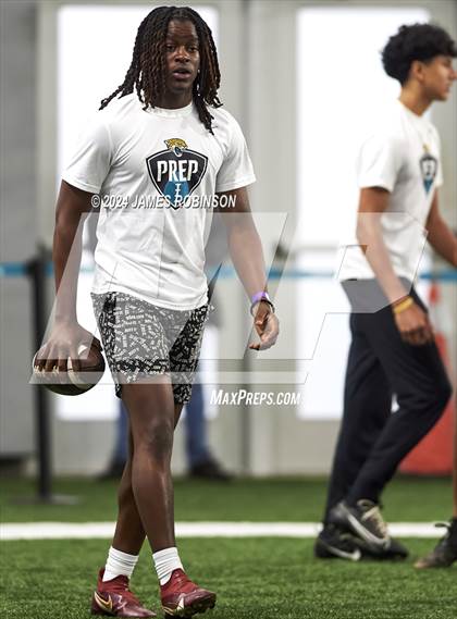 Thumbnail 2 in Jaguars QB Skills Challenge photogallery.