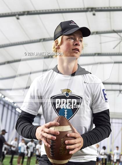 Thumbnail 1 in Jaguars QB Skills Challenge photogallery.