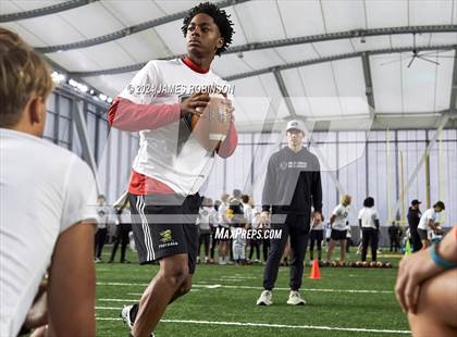 Thumbnail 1 in Jaguars QB Skills Challenge photogallery.