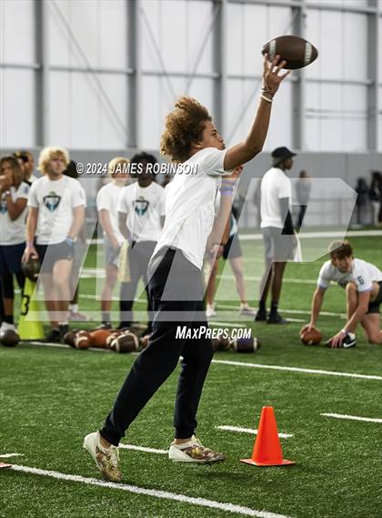 Thumbnail 2 in Jaguars QB Skills Challenge photogallery.
