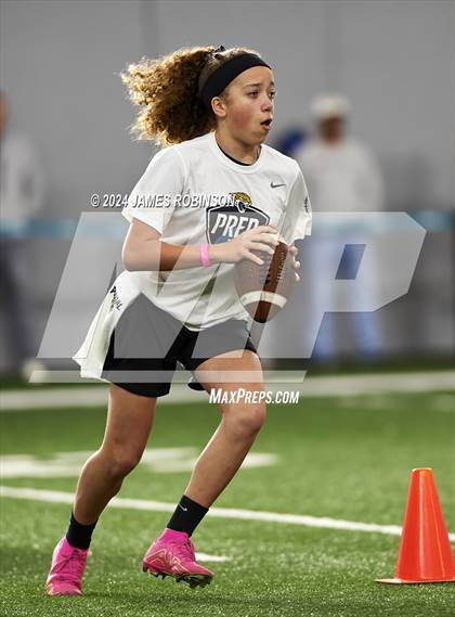 Thumbnail 2 in Jaguars QB Skills Challenge photogallery.