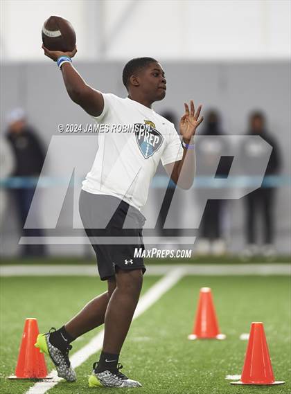 Thumbnail 1 in Jaguars QB Skills Challenge photogallery.