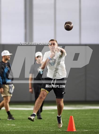 Thumbnail 3 in Jaguars QB Skills Challenge photogallery.