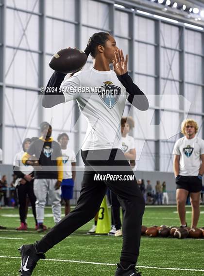 Thumbnail 2 in Jaguars QB Skills Challenge photogallery.