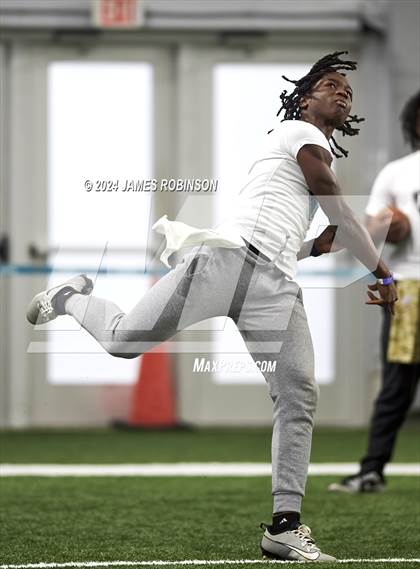 Thumbnail 2 in Jaguars QB Skills Challenge photogallery.