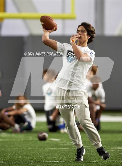 Thumbnail 2 in Jaguars QB Skills Challenge photogallery.