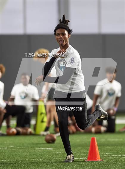 Thumbnail 2 in Jaguars QB Skills Challenge photogallery.